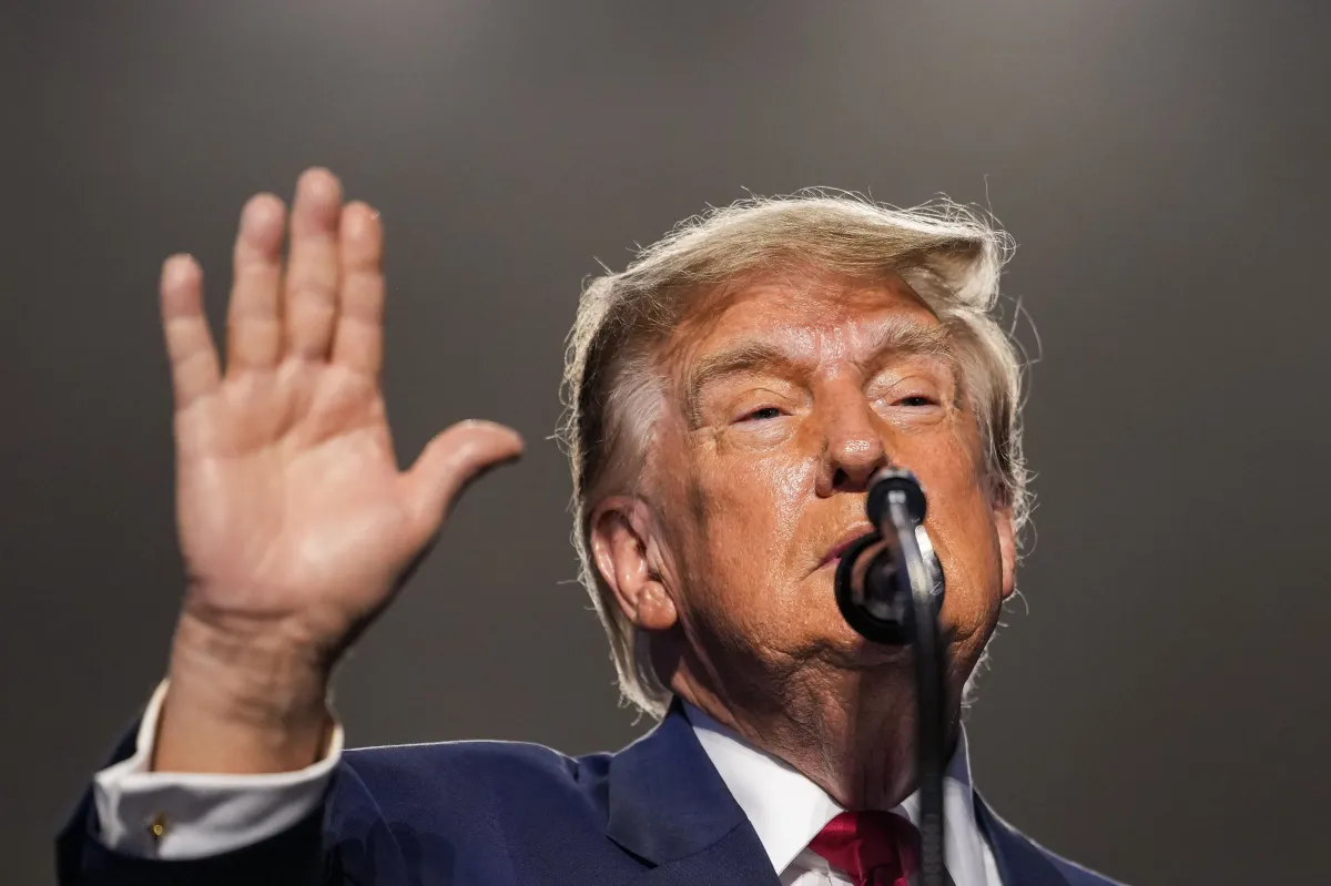 Trump afirma que não atacará o Irã até as Midterms e relata conversas produtivas